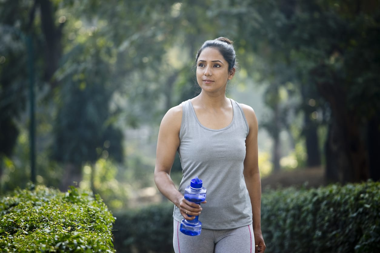 How To Stop Gaining Weight (+ 9 Habits That Make You Fat)
